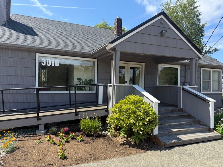 3010 Bethel Rd SE, Port Orchard, WA à louer - Photo principale - Image 2 de 8