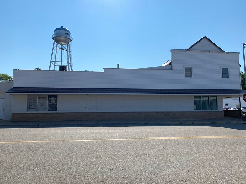 101 Central Ave N, Geneva, MN à vendre - Photo du bâtiment - Image 3 de 6