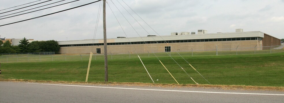 1201 Bridgestone Pky, La Vergne, TN à vendre - Autre - Image 2 de 4