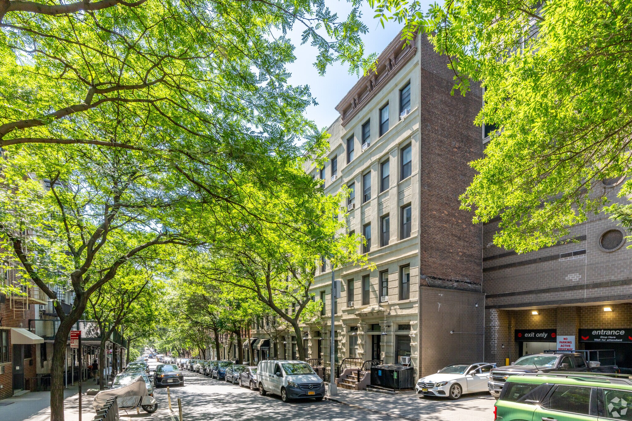 212-234 E 89th St, New York, NY for lease Primary Photo- Image 1 of 6