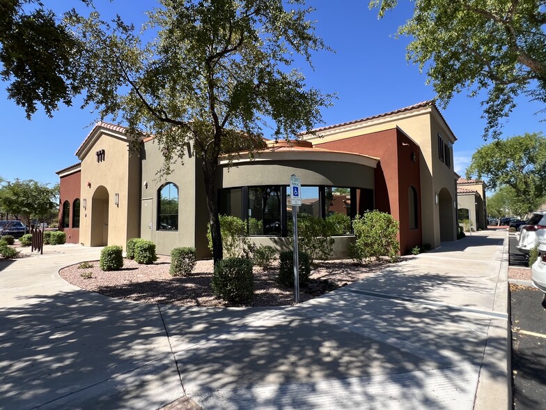 16952 W Bell Rd, Surprise, AZ for lease - Building Photo - Image 2 of 19