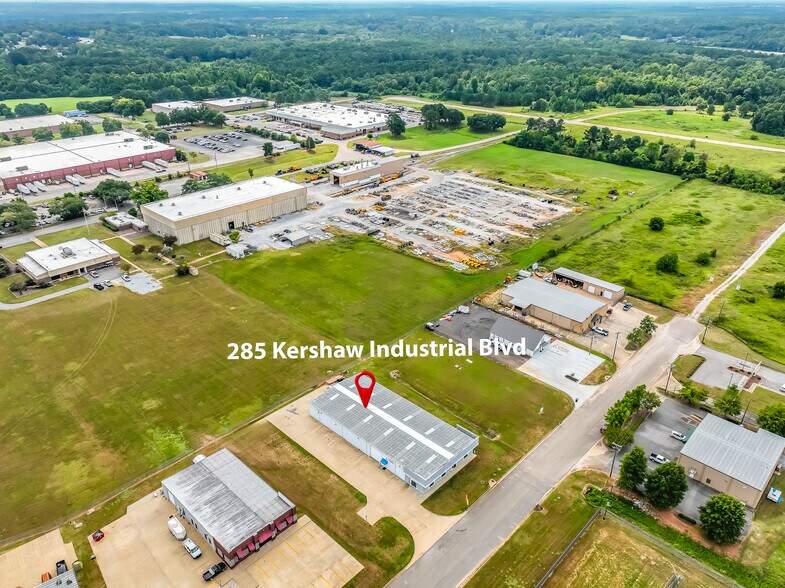 285 Kershaw Industrial Blvd, Montgomery, AL à vendre - Photo du bâtiment - Image 2 de 19