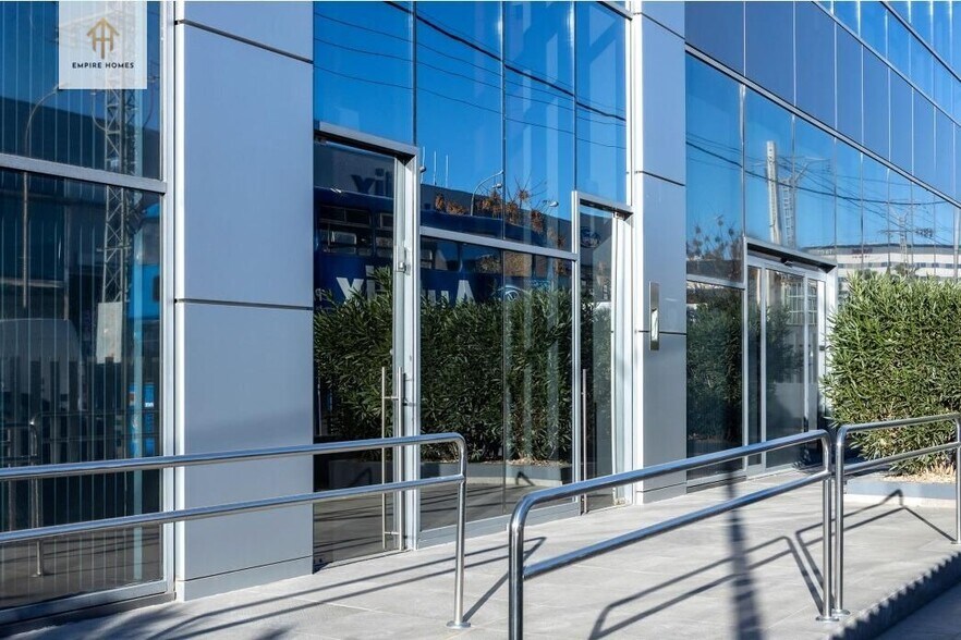 Bureau dans Paterna, Valencia à louer - Photo du bâtiment - Image 2 de 22