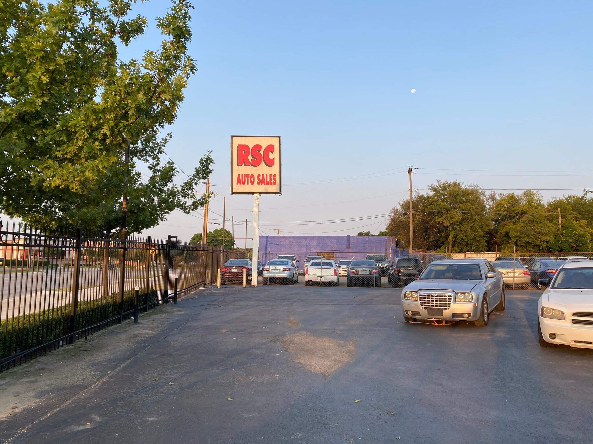 4427 W Jefferson Blvd, Dallas, TX à vendre Photo principale- Image 1 de 8