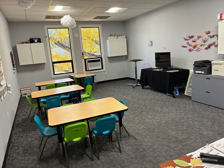 1373 Nepperhan Ave, Yonkers, NY à vendre - Photo principale - Image 2 de 9