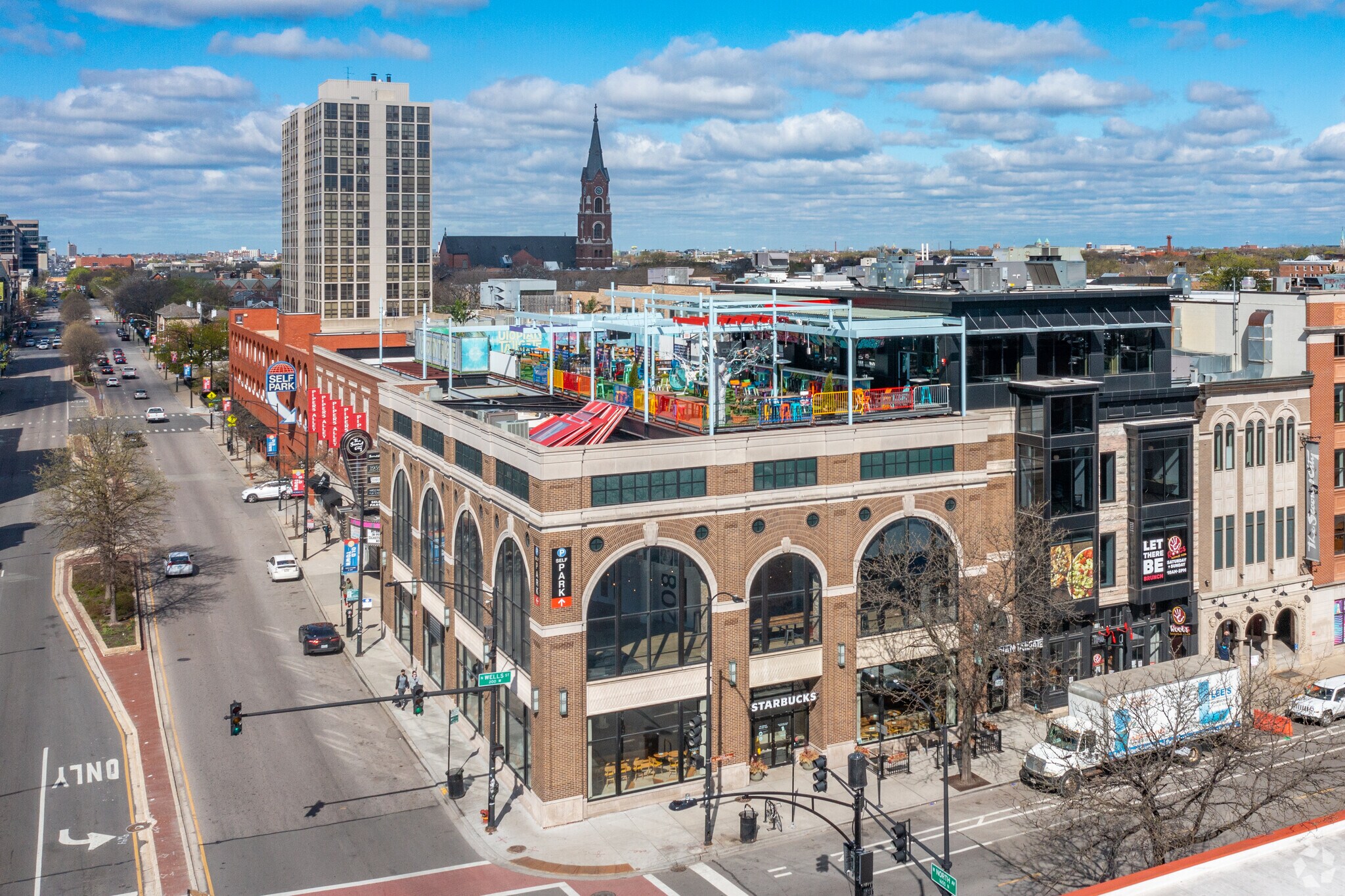 210-230 W North Ave, Chicago, IL à louer Photo principale- Image 1 de 7