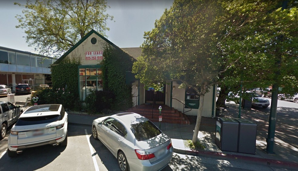 1387 Locust St, Walnut Creek, CA à louer - Photo du bâtiment - Image 2 de 5
