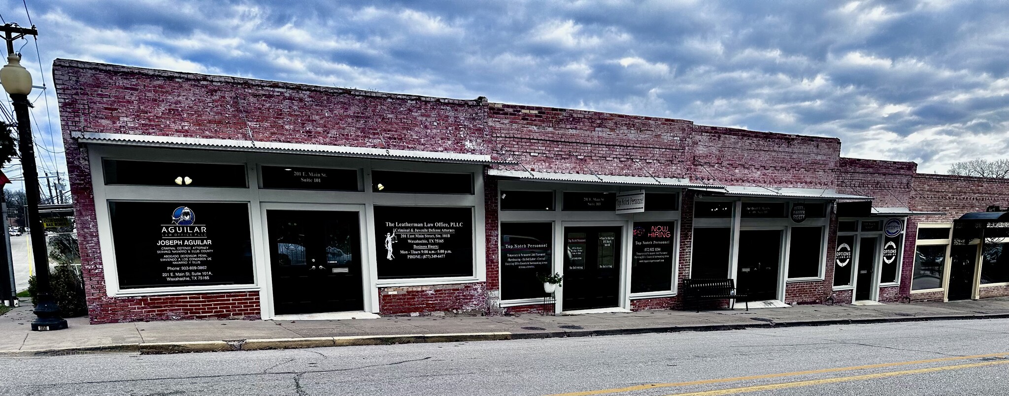 201 E Main St, Waxahachie, TX for lease Building Photo- Image 1 of 1