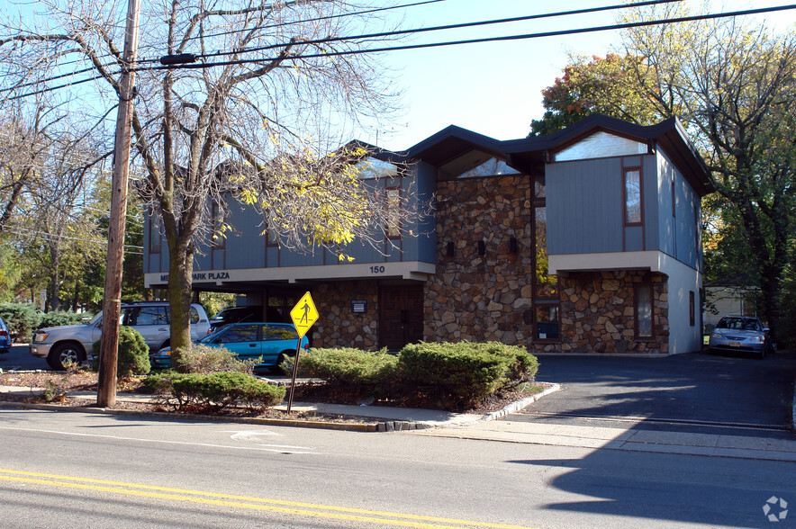 150 Main St, Millburn, NJ à louer - Photo principale - Image 1 de 5