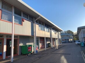 Manaton Clos, Exeter for lease Building Photo- Image 2 of 4