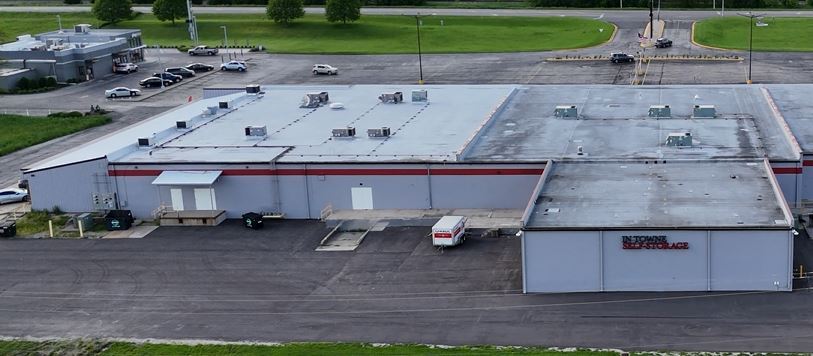 122 Indian Springs Dr, Sandwich, IL for lease - Building Photo - Image 2 of 14