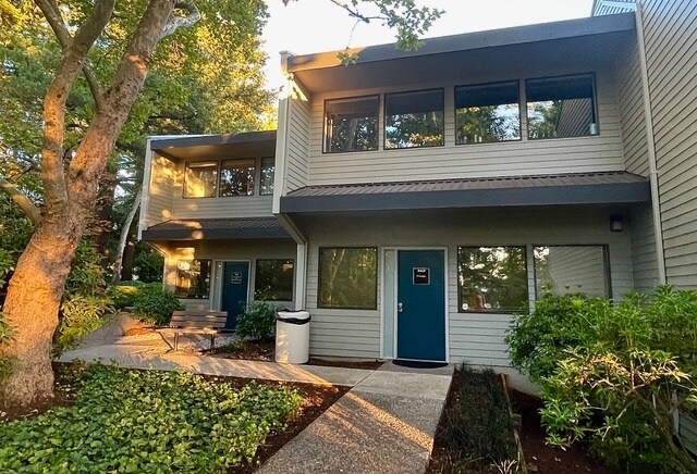 7420 SW Hunziker Rd, Tigard, OR for sale - Building Photo - Image 3 of 15