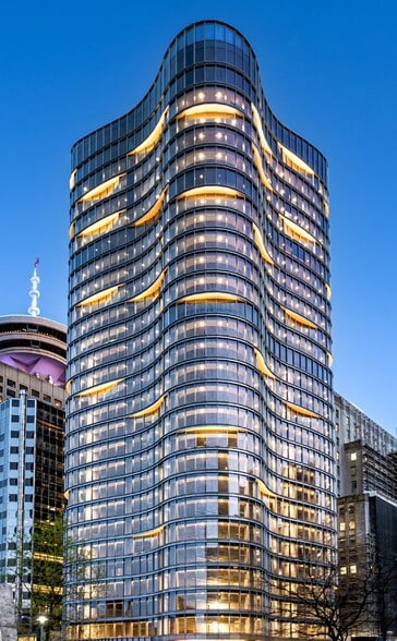 320 Granville St, Vancouver, BC à louer - Photo du bâtiment - Image 3 de 10