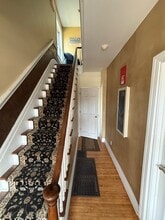 522 W Main St, St Charles, IL for lease Interior Photo- Image 1 of 10