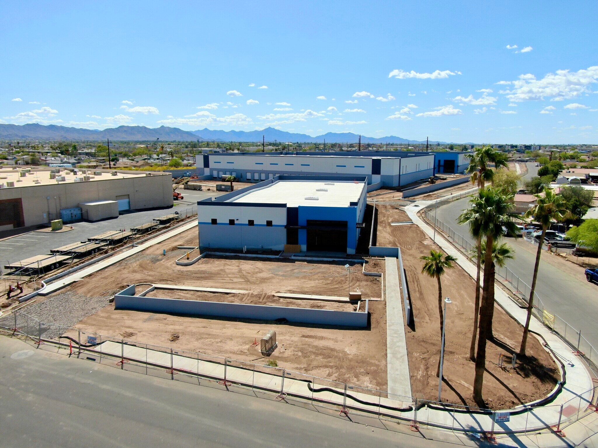 4000 S 20th St, Phoenix, AZ à vendre Photo du bâtiment- Image 1 de 5