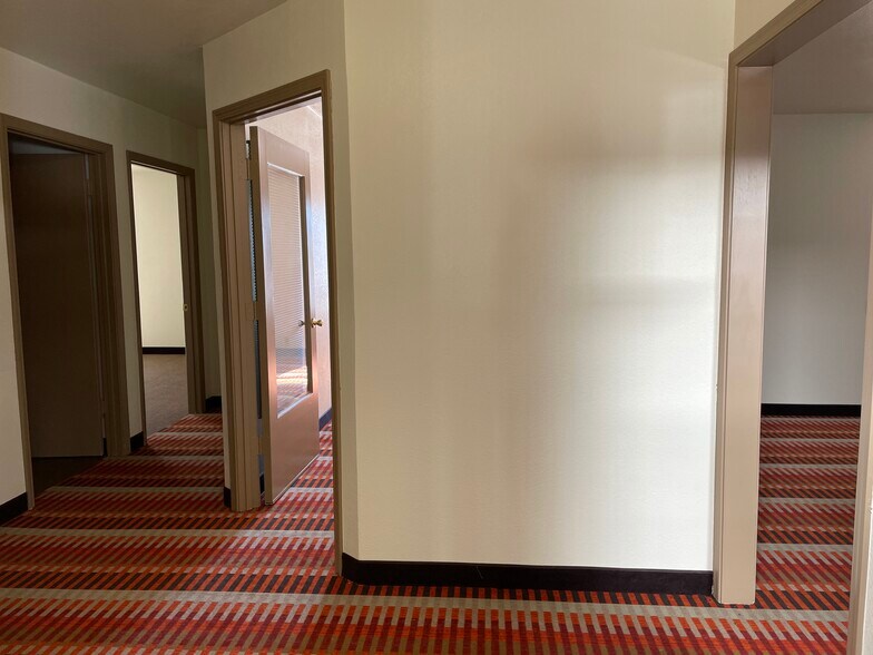 914 N San Francisco St, Flagstaff, AZ à louer - Photo intérieure - Image 3 de 5