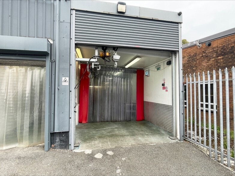 9-11 Labtec St, Manchester for lease - Building Photo - Image 2 of 2