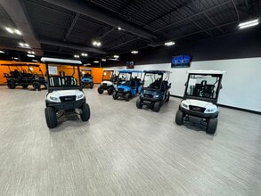 12501-12695 Shelbyville Rd, Louisville, KY for lease Interior Photo- Image 2 of 3