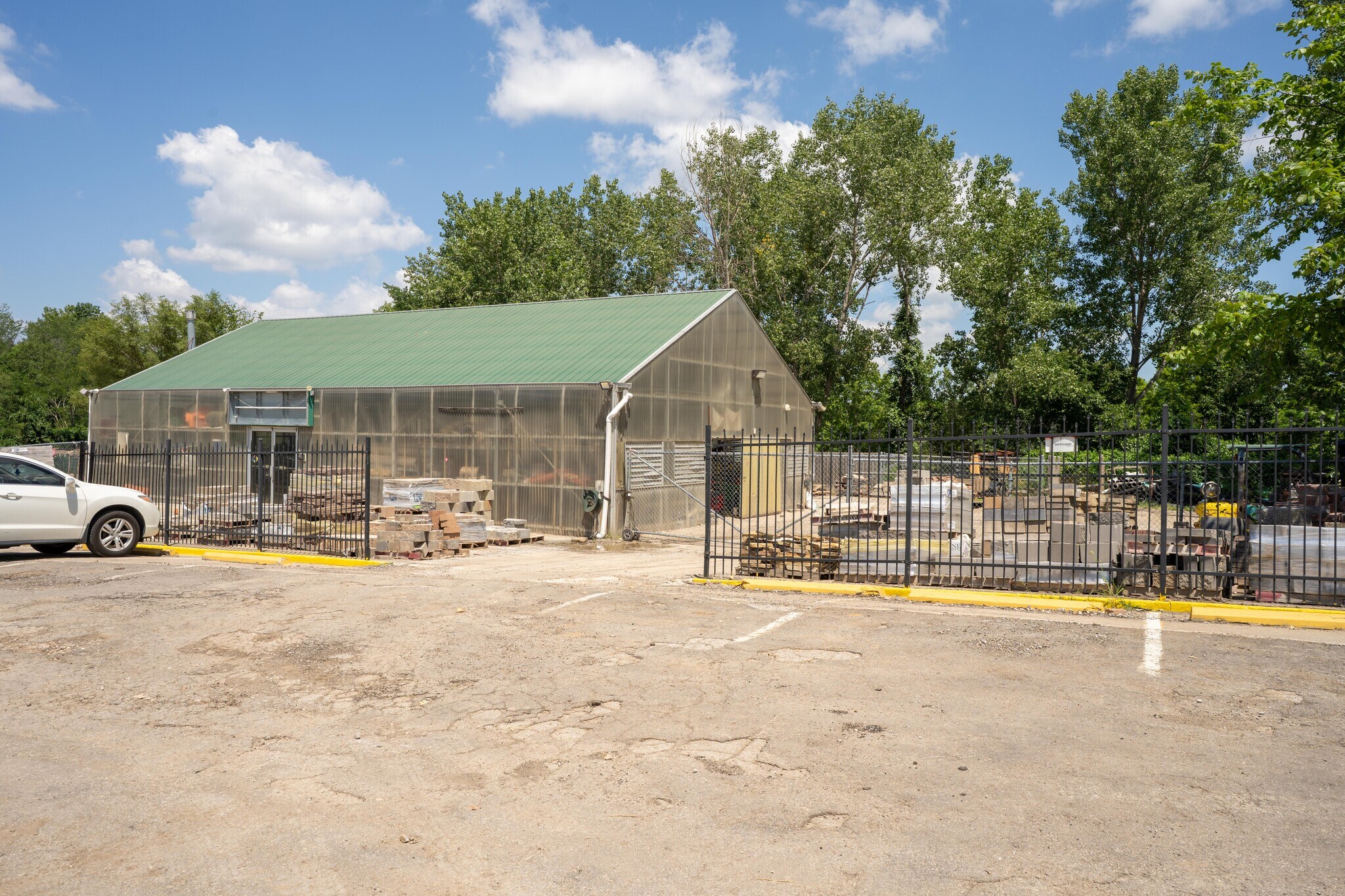 15640 US 40 Hwy, Kansas City, MO for sale Building Photo- Image 1 of 8