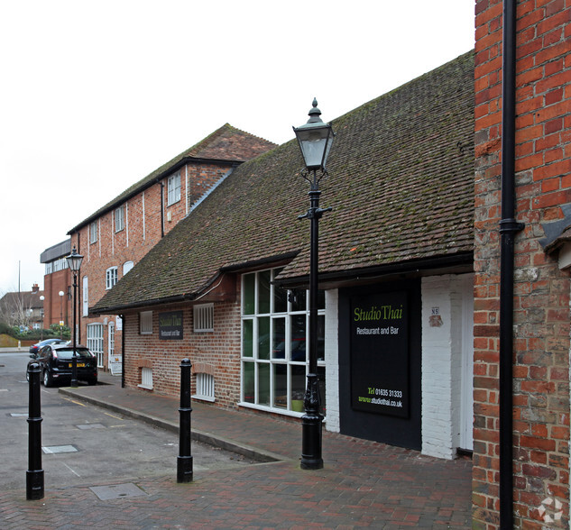 Market St, Newbury for lease - Primary Photo - Image 1 of 1