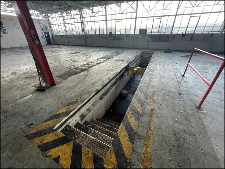 Ravensbridge Dr, Leicester for lease - Building Photo - Image 3 of 4