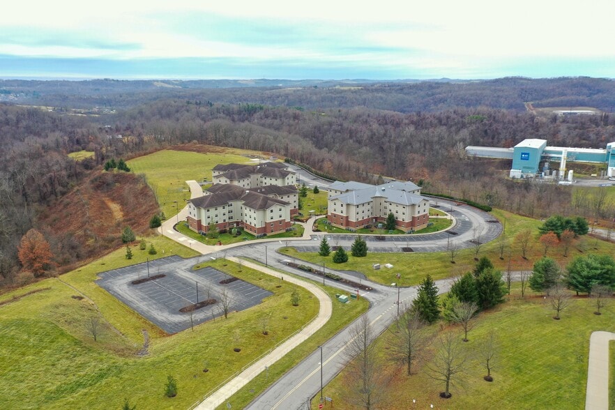 1111 McKee Rd, Oakdale, PA for sale - Building Photo - Image 2 of 10