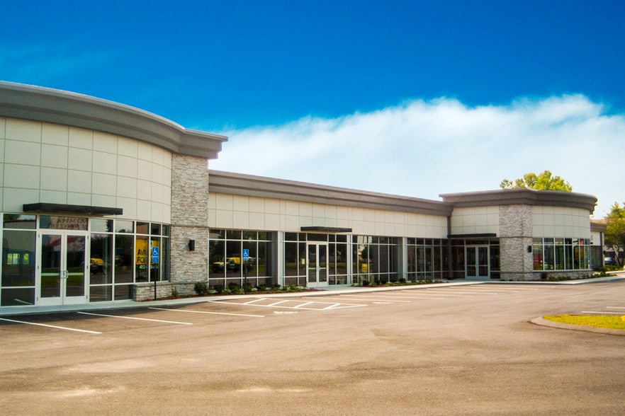 134 Capital Dr, West Springfield, MA for lease - Building Photo - Image 3 of 7