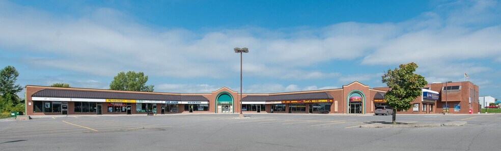 645 Gardiners Rd, Kingston, ON for lease - Building Photo - Image 2 of 2