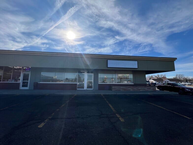 528-550 Blue Lakes Blvd N, Twin Falls, ID à louer - Photo du bâtiment - Image 3 de 12