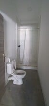 Route d'Arles, Bouillargues for lease Interior Photo- Image 1 of 4