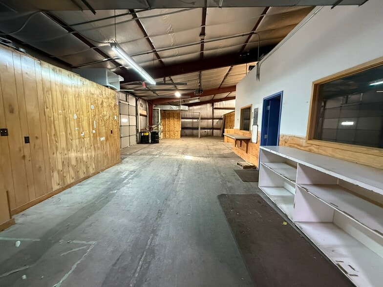 3115 N Roemer Rd, Appleton, WI à vendre - Photo intérieure - Image 3 de 11