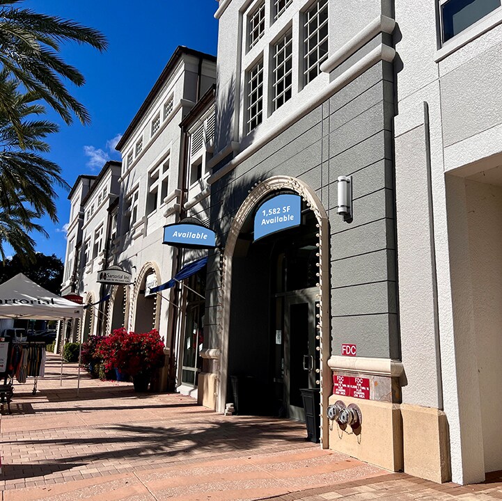 400 Beach Dr NE, Saint Petersburg, FL for lease Primary Photo- Image 1 of 6