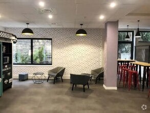 164-170 Rue Victor Hugo, Levallois-Perret à vendre Photo intérieure- Image 2 de 3