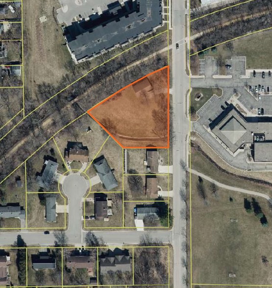 106 Lincoln St, Verona, WI for sale - Building Photo - Image 1 of 1