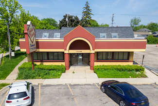 More details for 32302 Woodward Ave, Royal Oak, MI - Retail for Lease