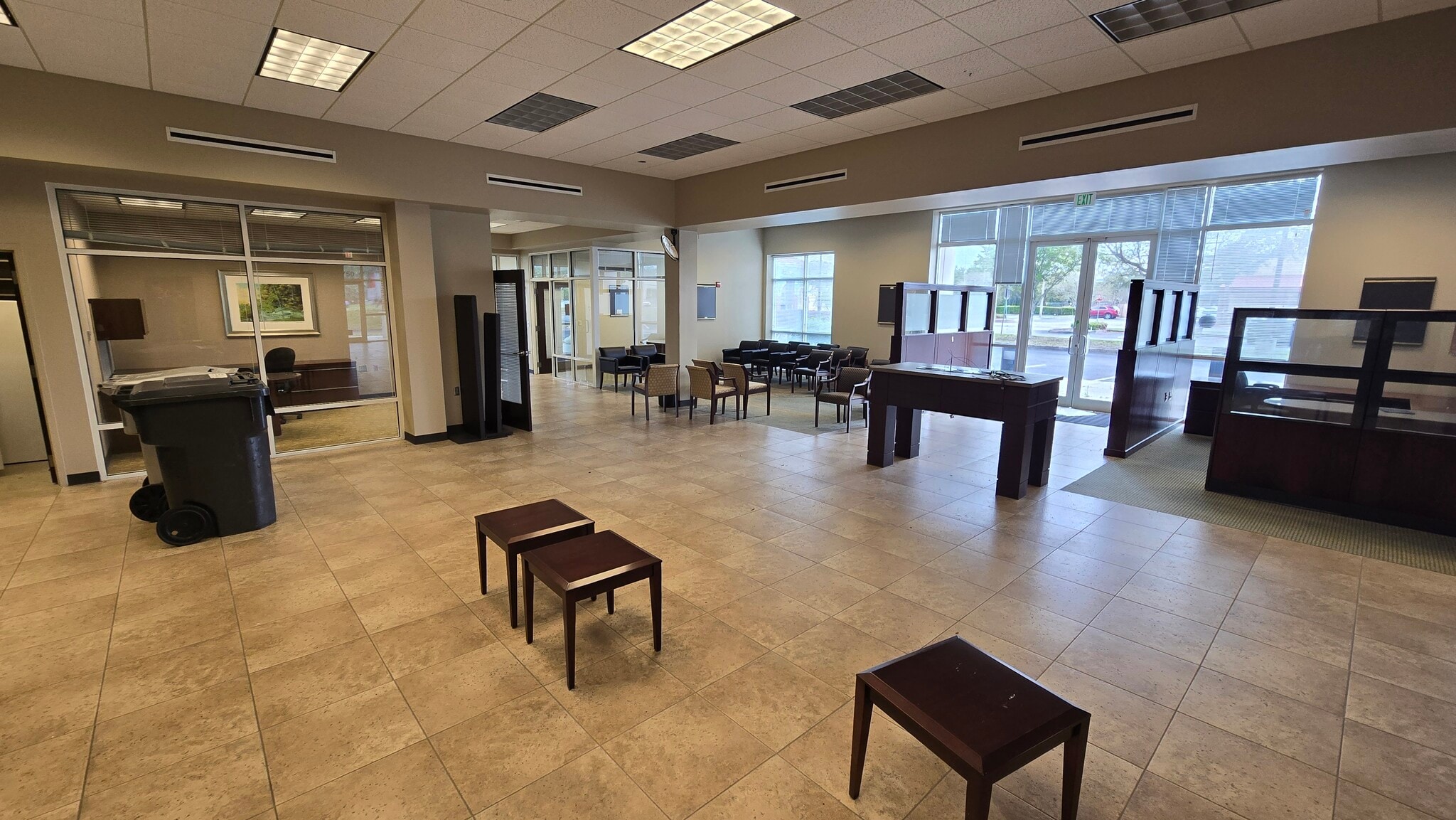 7750 N Wickham Rd, Melbourne, FL à louer Photo intérieure- Image 1 de 6