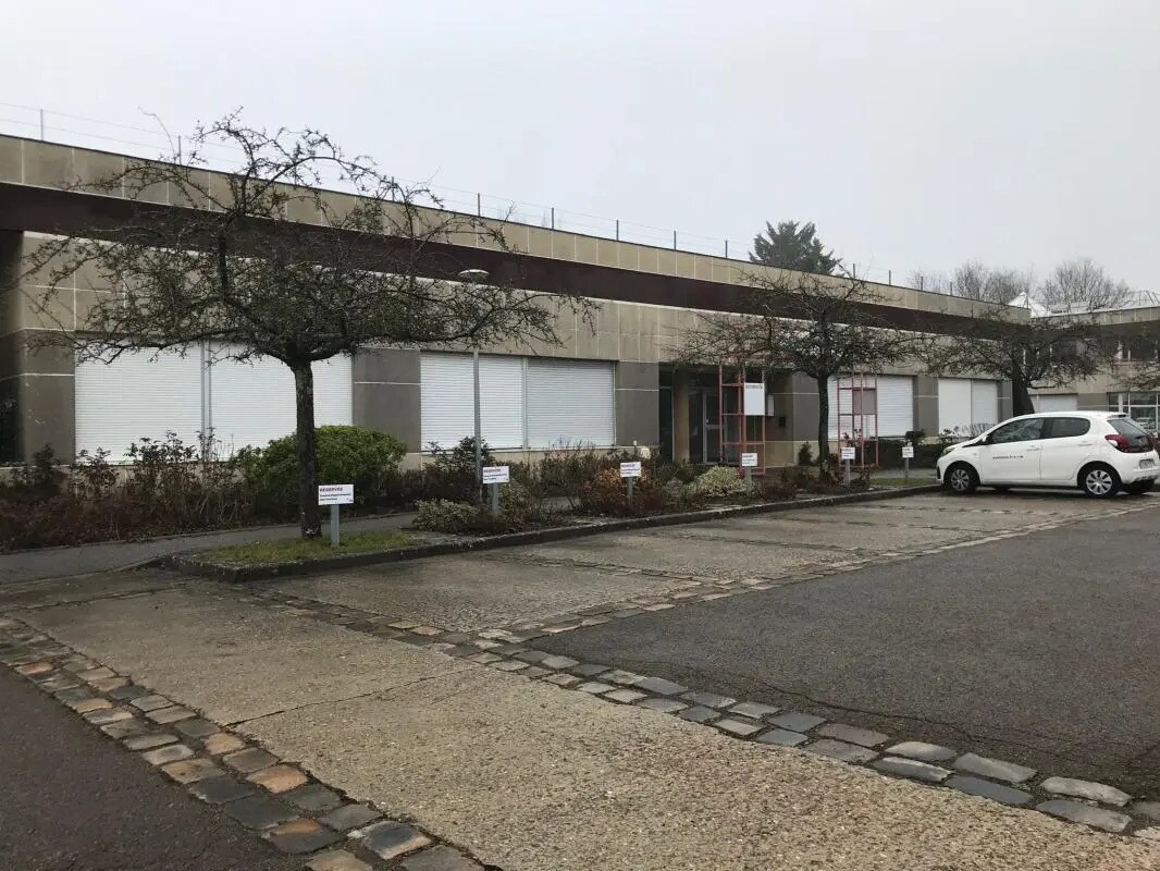 9 Avenue Jean D'Alembert, Trappes for sale Building Photo- Image 1 of 7