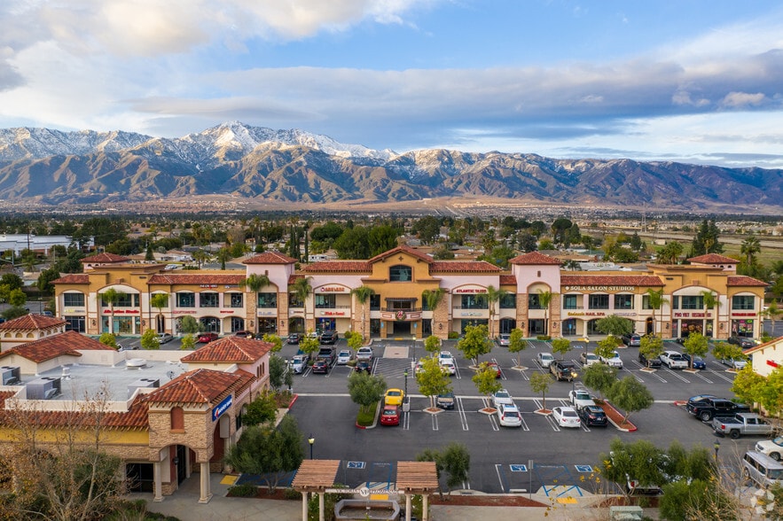 11940 Foothill Blvd, Rancho Cucamonga, CA for lease - Building Photo - Image 2 of 3