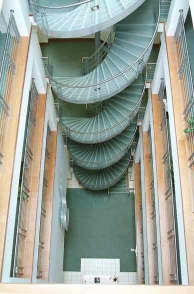 114-116 St Mary St, Cardiff for lease - Interior Photo - Image 2 of 10