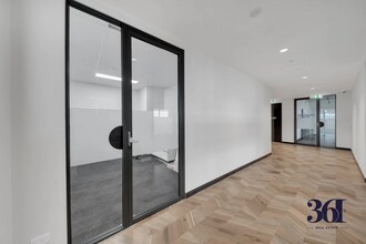 87 Overton Rd, Williams Landing for lease Interior Photo- Image 1 of 4