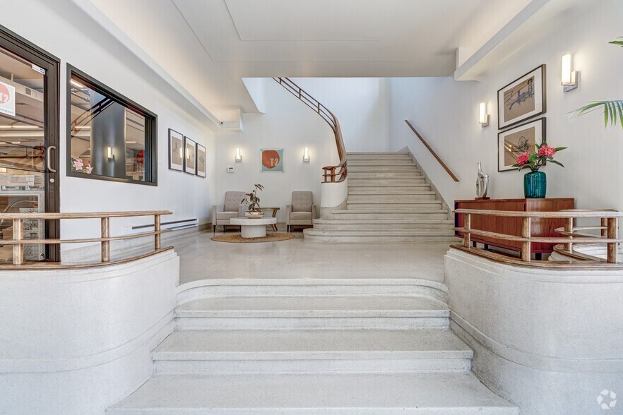 3520 S Morgan St, Chicago, IL à louer - Photo du bâtiment - Image 2 de 18