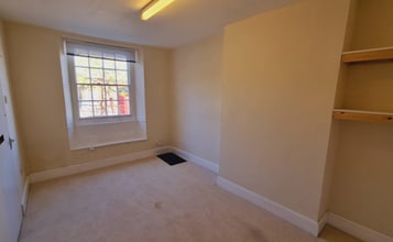 3 Honestone St, Bideford for lease Interior Photo- Image 1 of 3