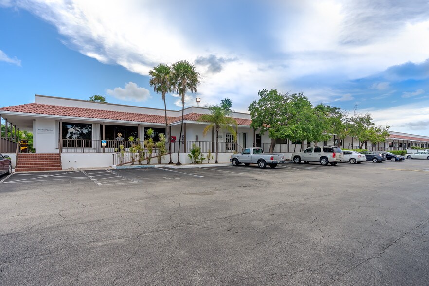 5701 Overseas Hwy, Marathon, FL à vendre - Photo du bâtiment - Image 3 de 12