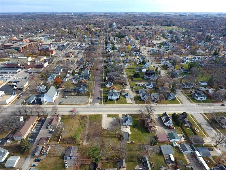 330 Oak Ave S, Owatonna, MN for sale - Building Photo - Image 2 of 5