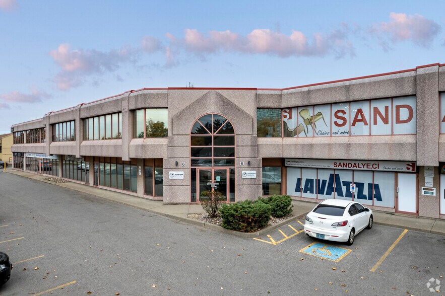 231 Millway Ave, Vaughan, ON à louer - Photo du bâtiment - Image 3 de 5