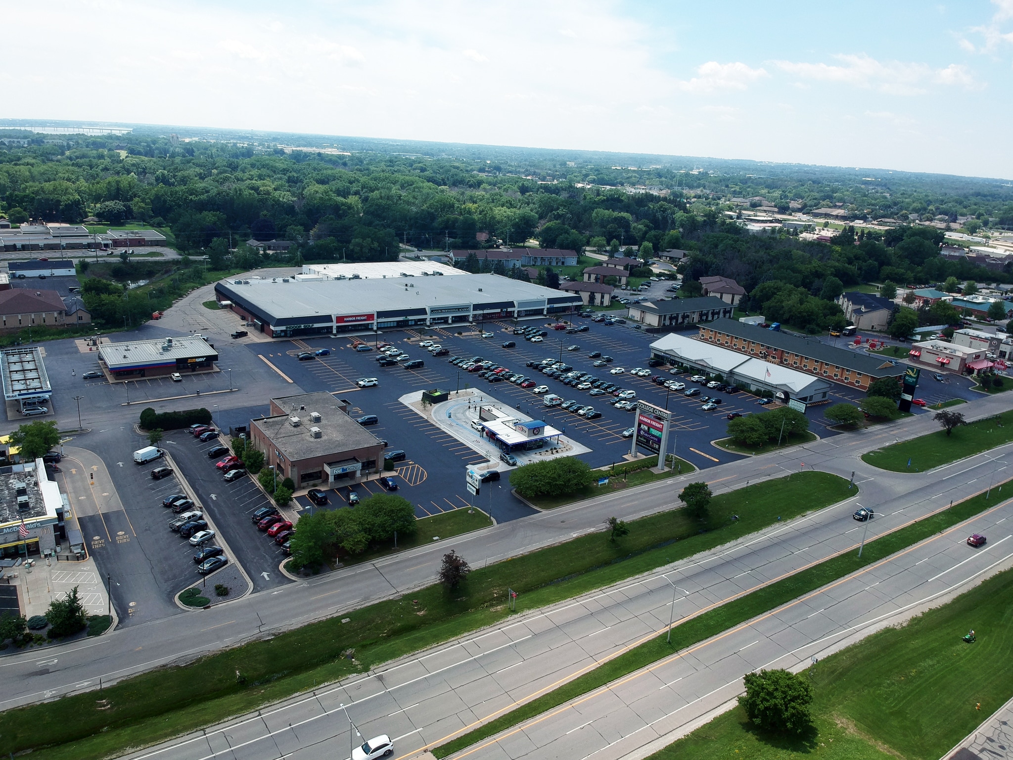 3305-3365 W College Ave, Appleton, WI for lease Building Photo- Image 1 of 6
