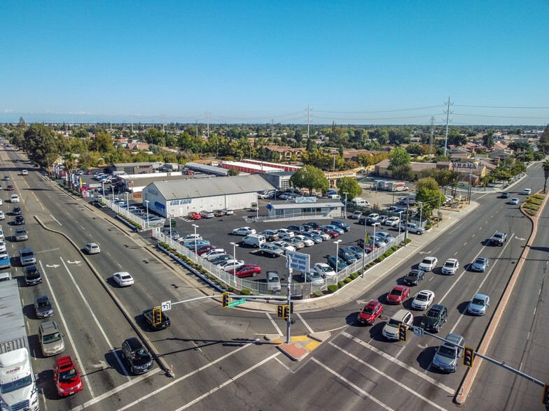 6050 Elder Creek Rd, Sacramento, CA for sale - Building Photo - Image 3 of 4