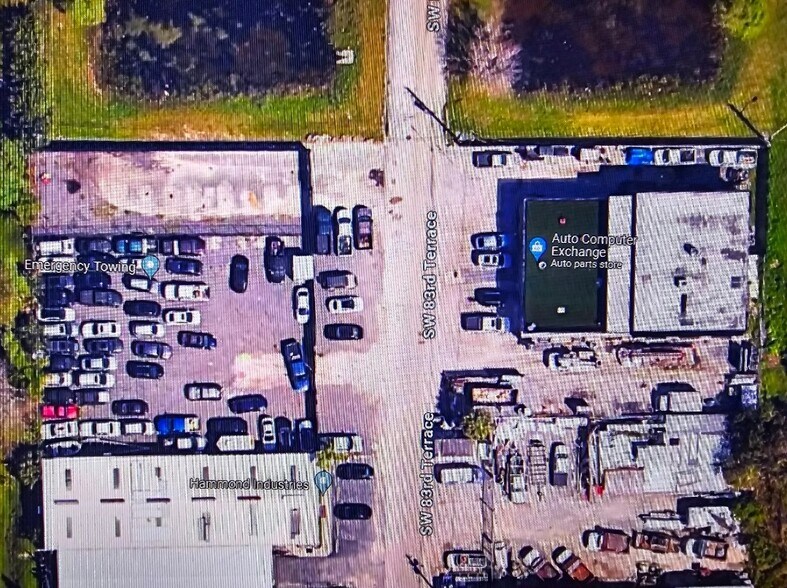 4670 SW 83rd Ter, Davie, FL à vendre - Aérien - Image 2 de 8