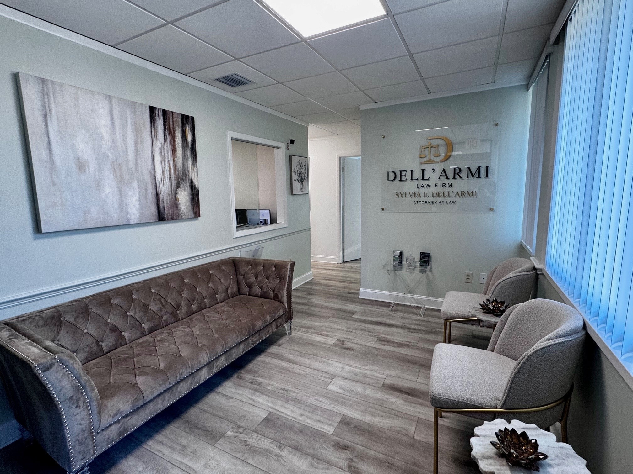 2975 Bee Ridge Rd, Sarasota, FL for lease Interior Photo- Image 1 of 8