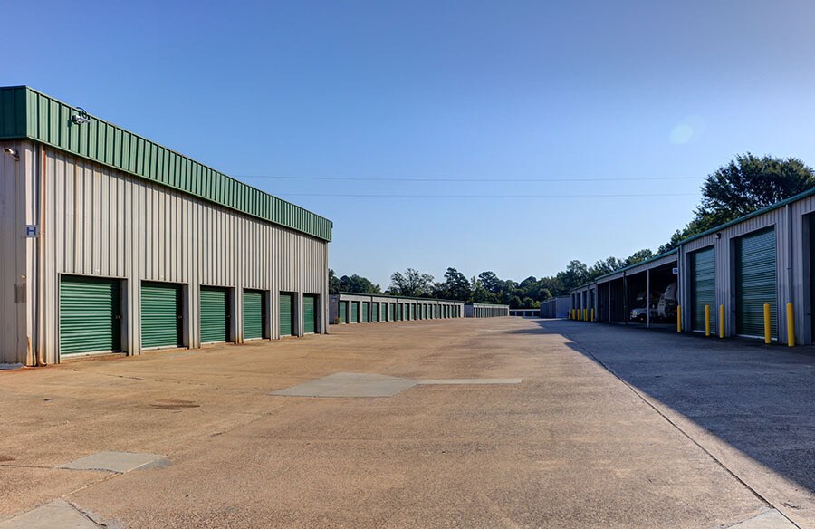 1407 S Kings Hwy, Texarkana, TX for lease - Building Photo - Image 3 of 6